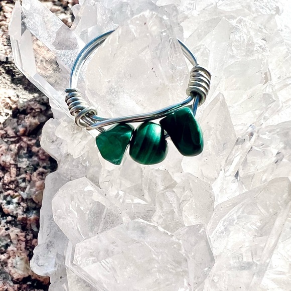 Malachite Crystal Ring Size 7 - Picture 6 of 8